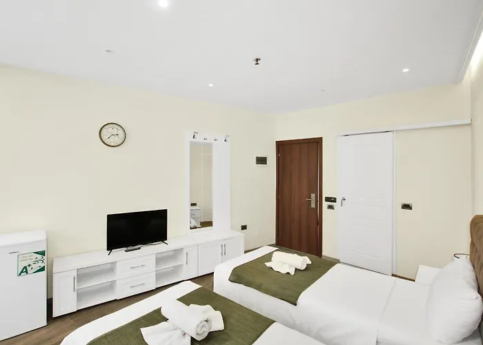 فندق 18 Center تيرانا