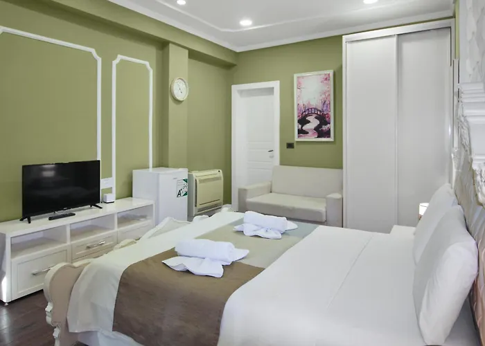 18 Center Hotel Tirana