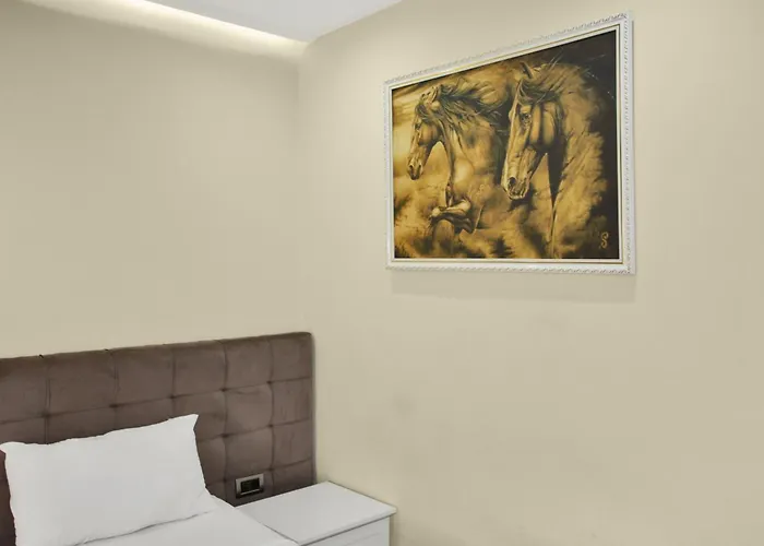 Hotel 18 Center Tirana