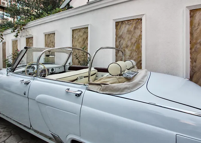 فندق 18 Center 4*